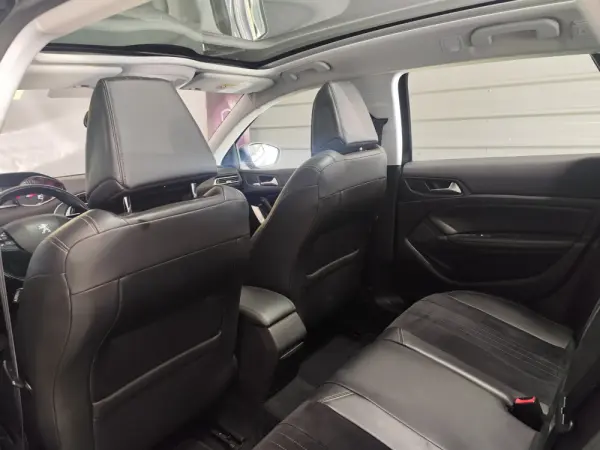 Peugeot 308 SW e-HDi FAP 115 Stop&Start Allure 32