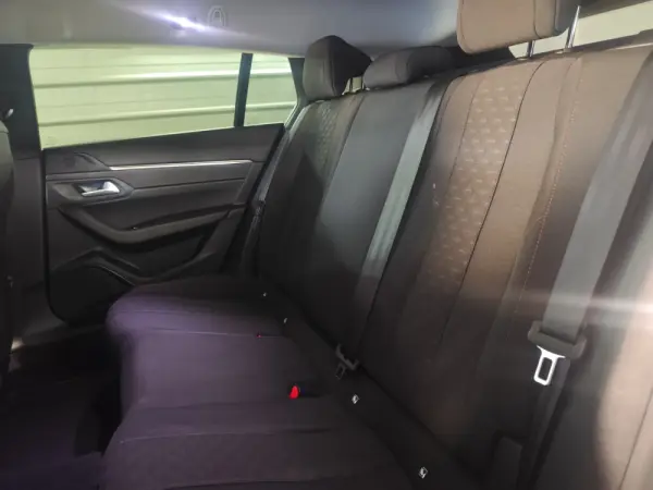 Peugeot 508 1.5 BlueHDi Allure 28