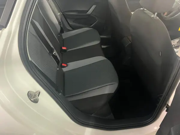 SEAT Arona 1.0 TSI OPF DSG Style Edition 26