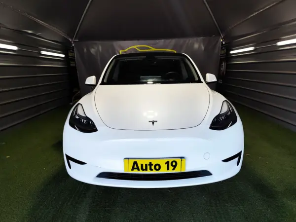 Tesla Model Y RWD 2