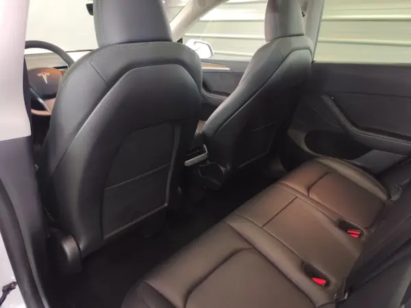 Tesla Model Y RWD 31