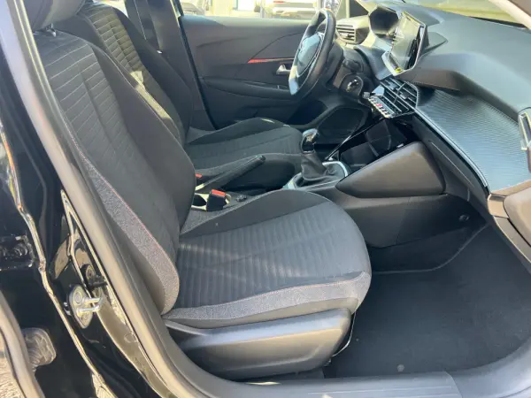 Peugeot 208 1.2 PureTech Active Pack 22