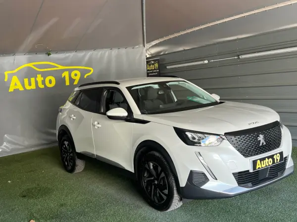 Peugeot 2008 PureTech 100 Stop&Start Allure Pack 1