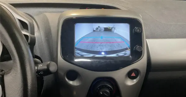 Toyota Aygo 1.0 X-Clusiv 10