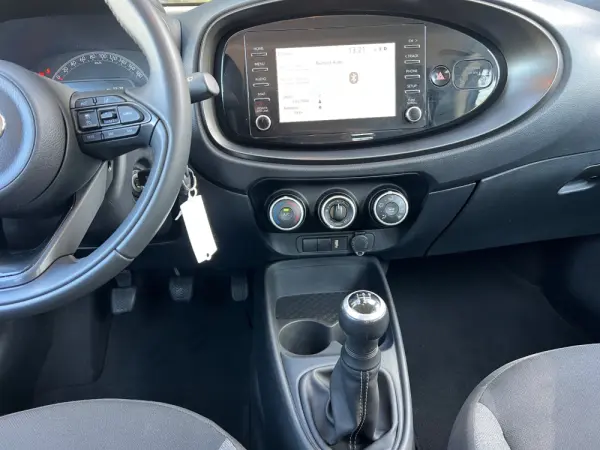Toyota Aygo X 1.0 Play 17