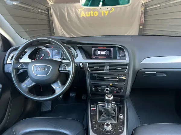 Audi A4 Avant 2.0 TDI Business Line Advance 10