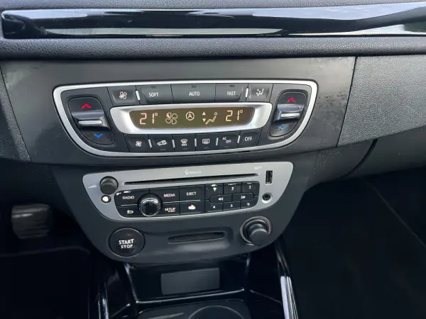 Renault Mégane Coupe 1.5 dCi Bose Edition SS 18