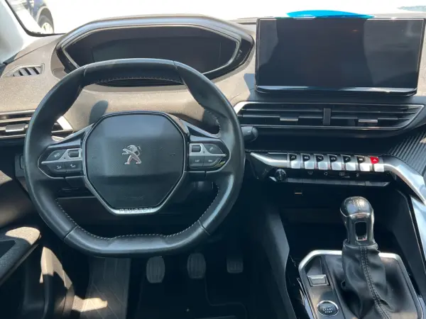 Peugeot 3008 1.5 BlueHDi Active Pack 8