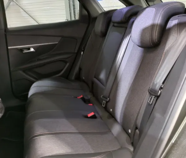 Peugeot 3008 1.2 PureTech GT 7