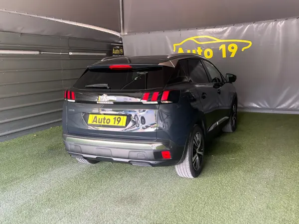 Peugeot 3008 1.2 PureTech Allure Pack 20