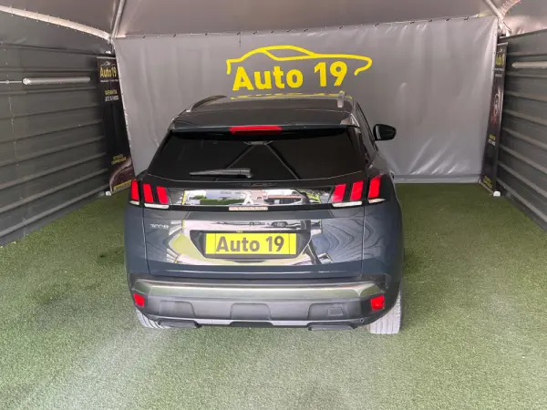 Peugeot 3008 1.2 PureTech Allure Pack 21