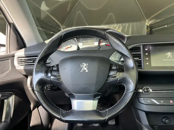 Peugeot 308 SW 1.6 BlueHDi Allure J17 9