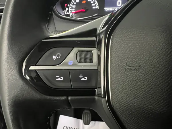 Peugeot 208 1.2 PureTech Active Pack 11