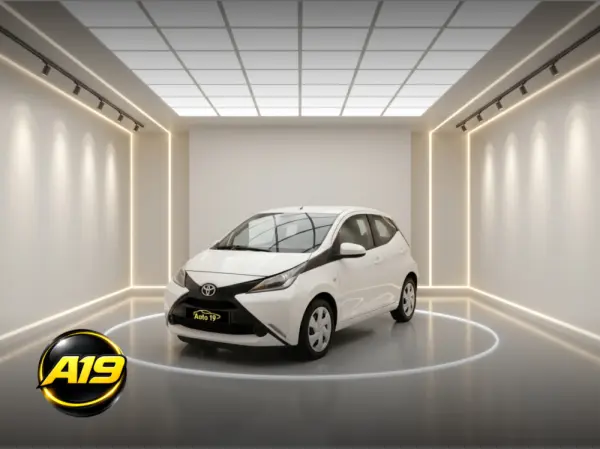 Toyota Aygo 1.0 X-Clusiv 1