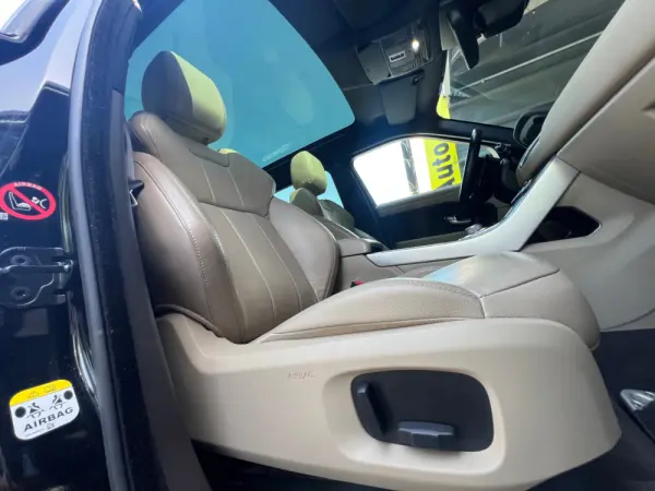 Land Rover Range Rover Evoque 2.0 TD4 HSE Auto 26