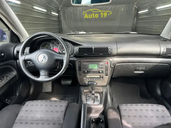 Volkswagen Passat Variant HIGHLINE 7