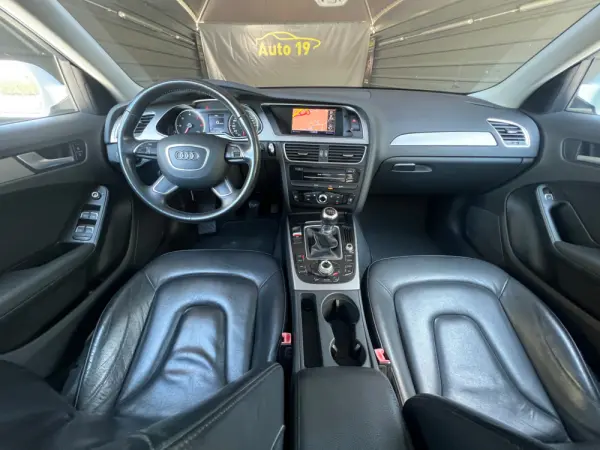 Audi A4 Avant 2.0 TDI Business Line Advance 9