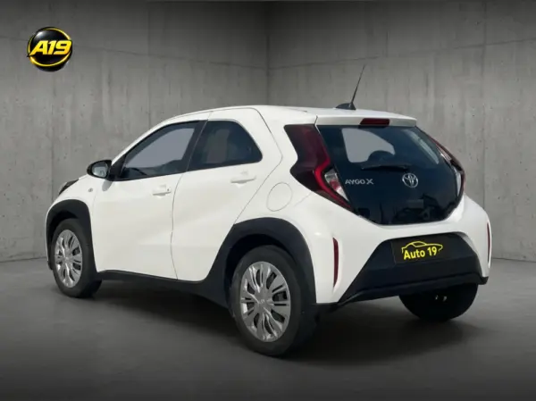 Toyota Aygo X 1.0 Play 4