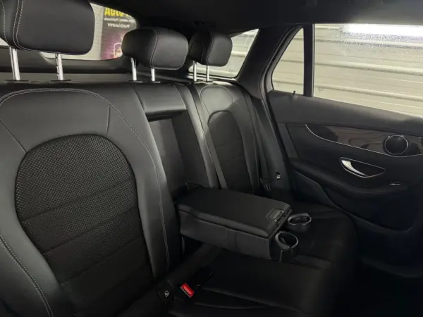 Mercedes-Benz GLC 220 d 4Matic 25