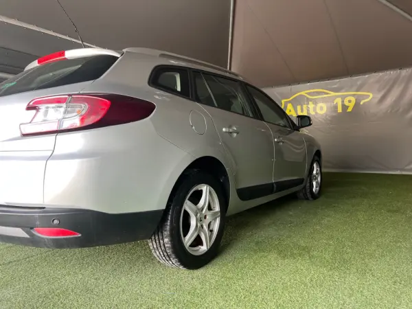 Renault Mégane Sport Tourer 1.5 dCi Dynamique CO2 Champion 6