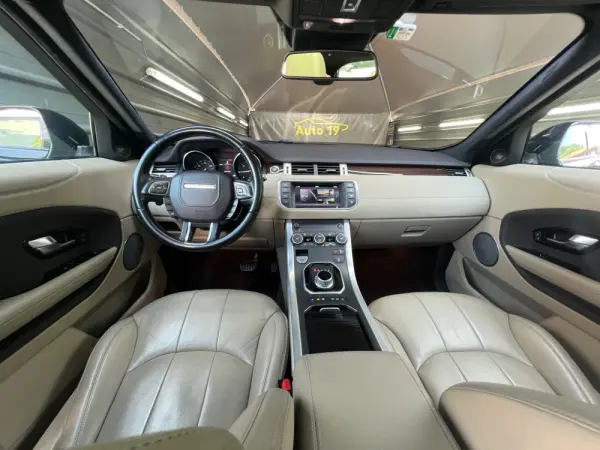 Land Rover Range Rover Evoque 2.0 TD4 HSE Auto 10