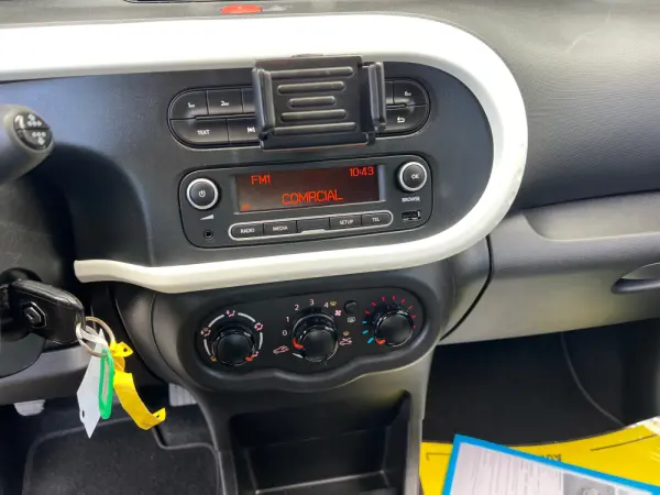 Renault Twingo SCe 70 Liberty 10