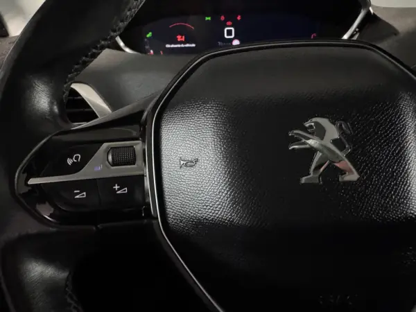 Peugeot 3008 PureTech 130 Stop & Start GPF Allure 10