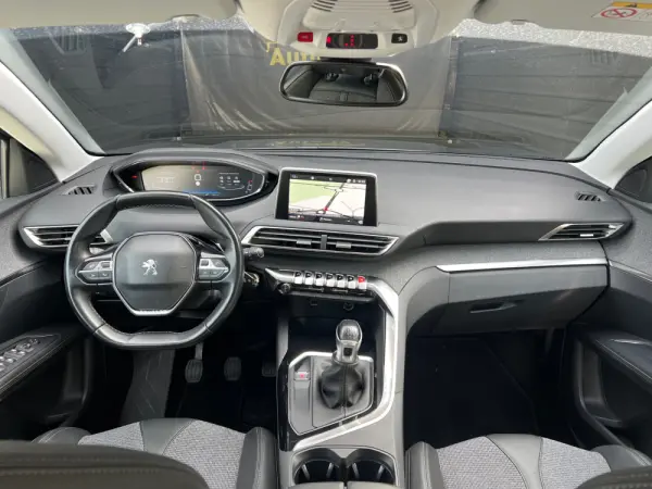 Peugeot 3008 1.5 BlueHDi Allure Pack 8