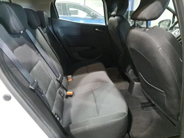 Renault Clio 1.0 TCe Exclusive 6