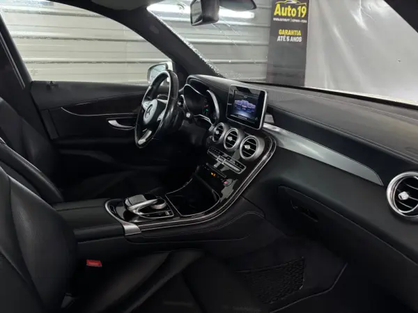 Mercedes-Benz GLC 220 d 4Matic 22