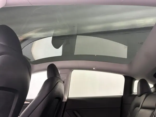 Tesla Model Y RWD 18