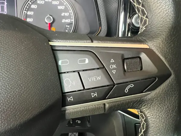 SEAT Arona 1.0 TSI Style 11