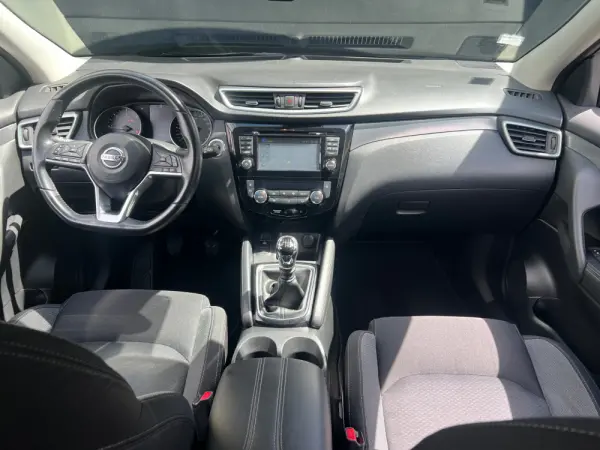 Nissan Qashqai 1.5 dCi N-Connecta J18+Led 7