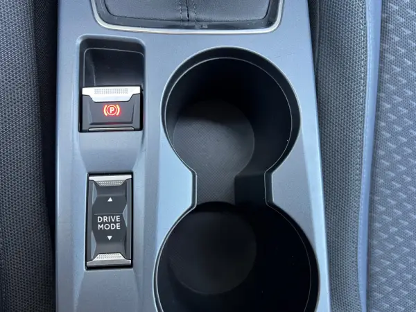 Peugeot 2008 PureTech 100 Stop&Start Allure Pack 28