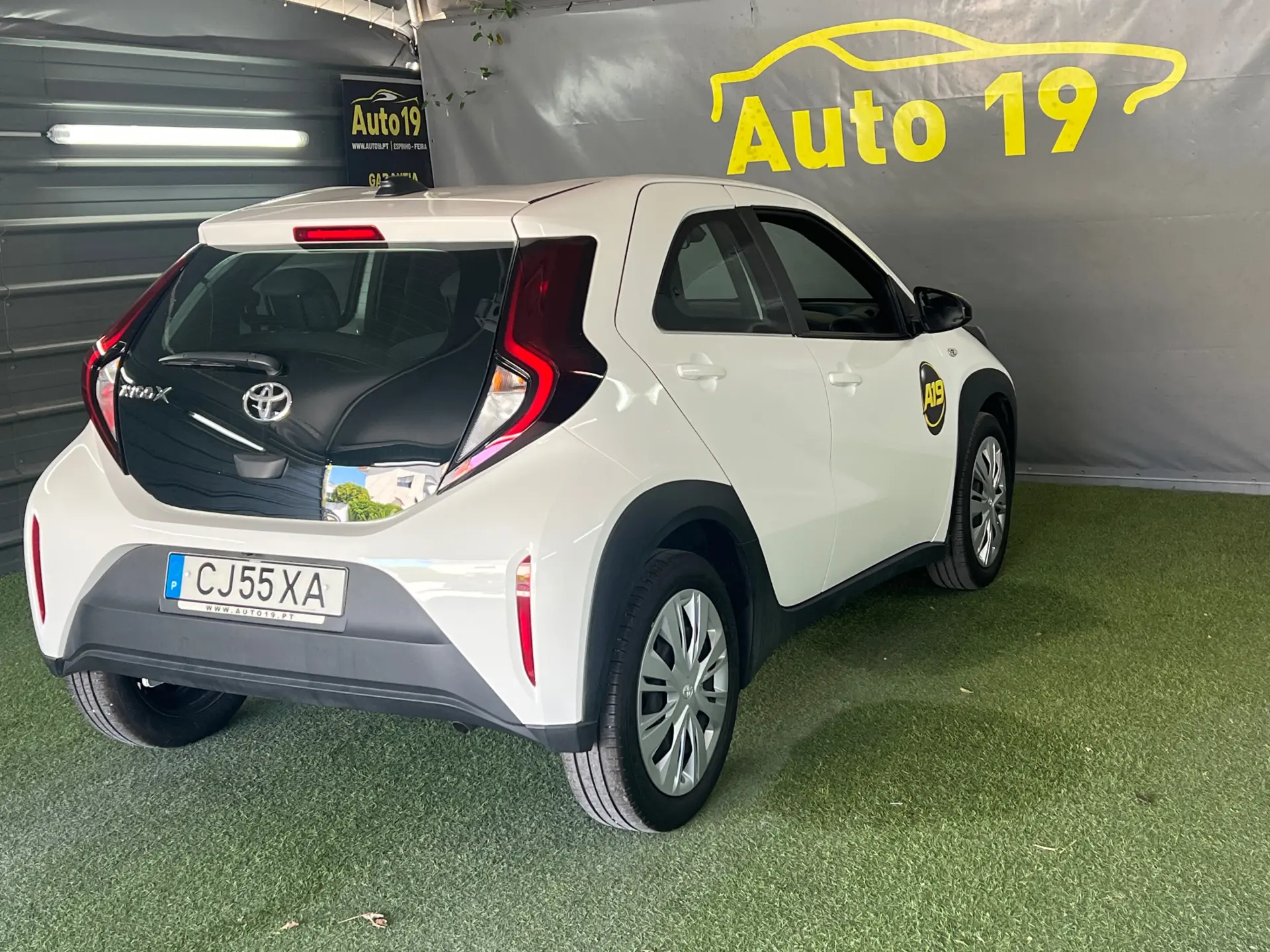 Toyota Aygo X 1.0 Play 6