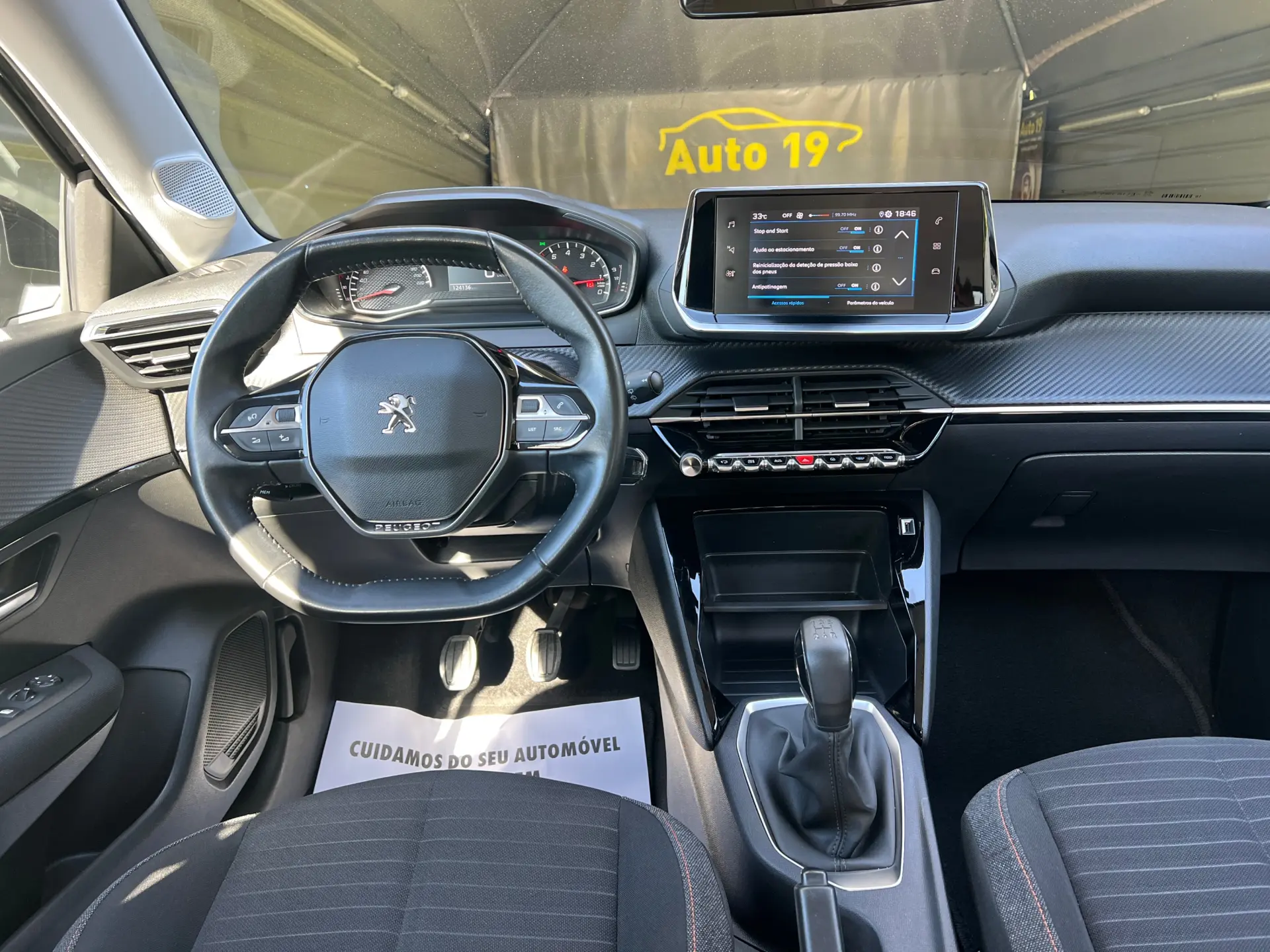 Peugeot 208 1.2 PureTech Active Pack 8