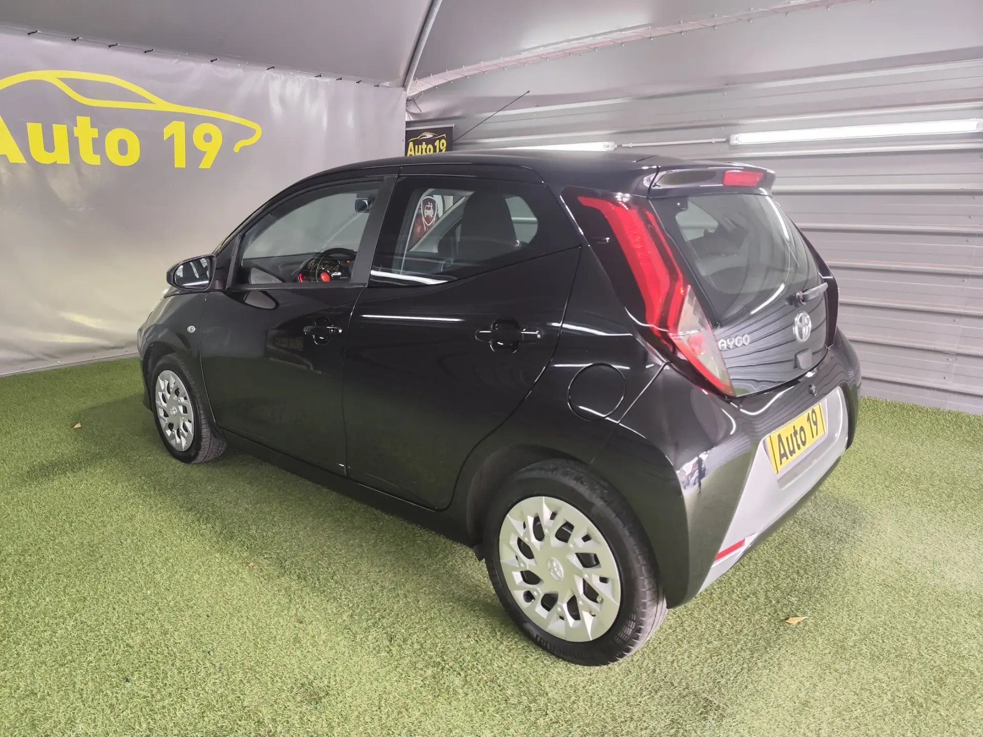 Toyota Aygo 1.0 X-Play+X-Touch 4