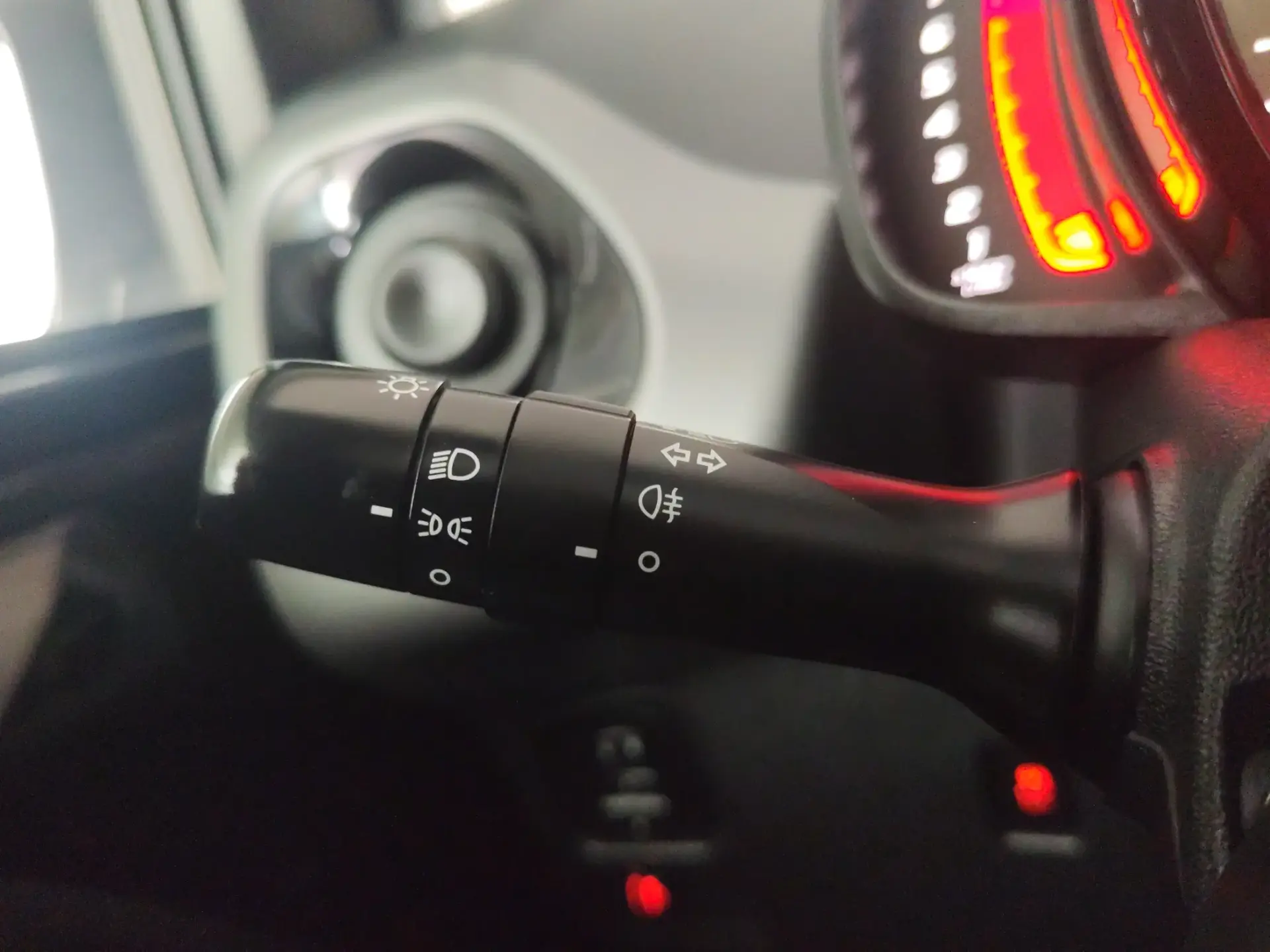 Toyota Aygo 1.0 X-Play+X-Touch 9