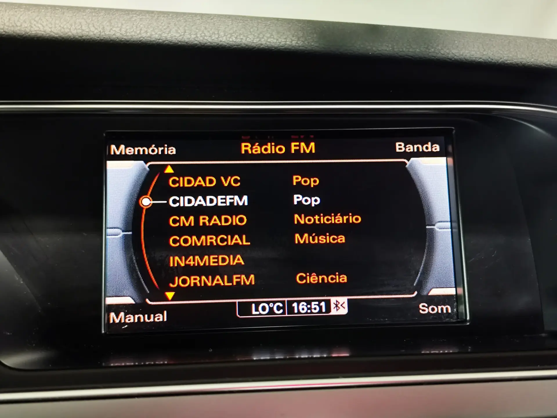 Audi A4 Avant 2.0 TDI multitronic Advance 17