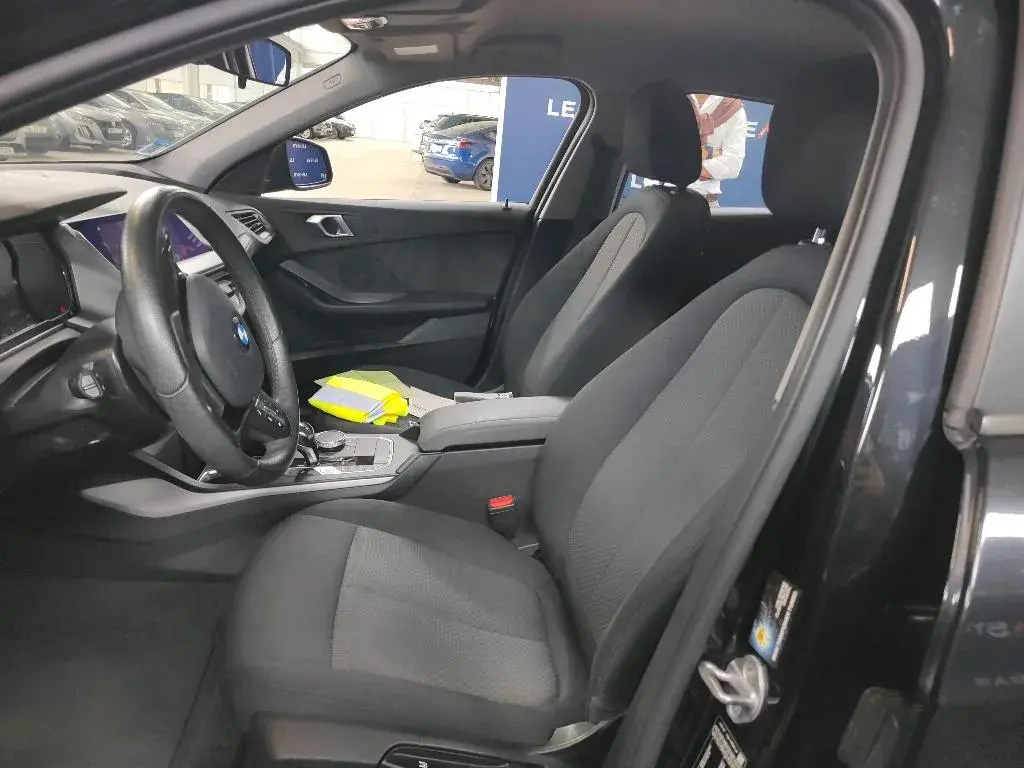 BMW 116 d Corporate Edition Auto 9