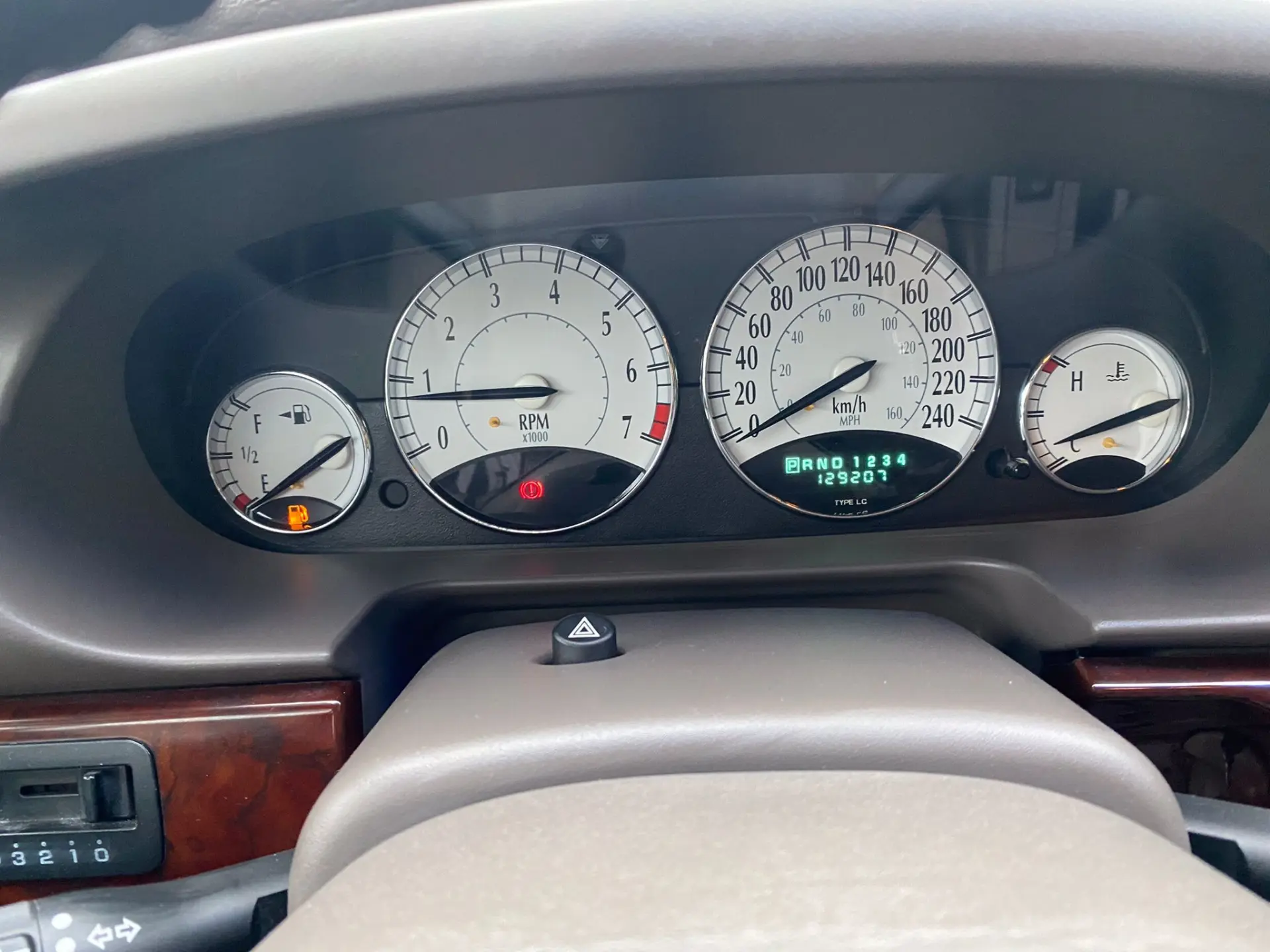 Chrysler Sebring 2.0 LX Automatic 19