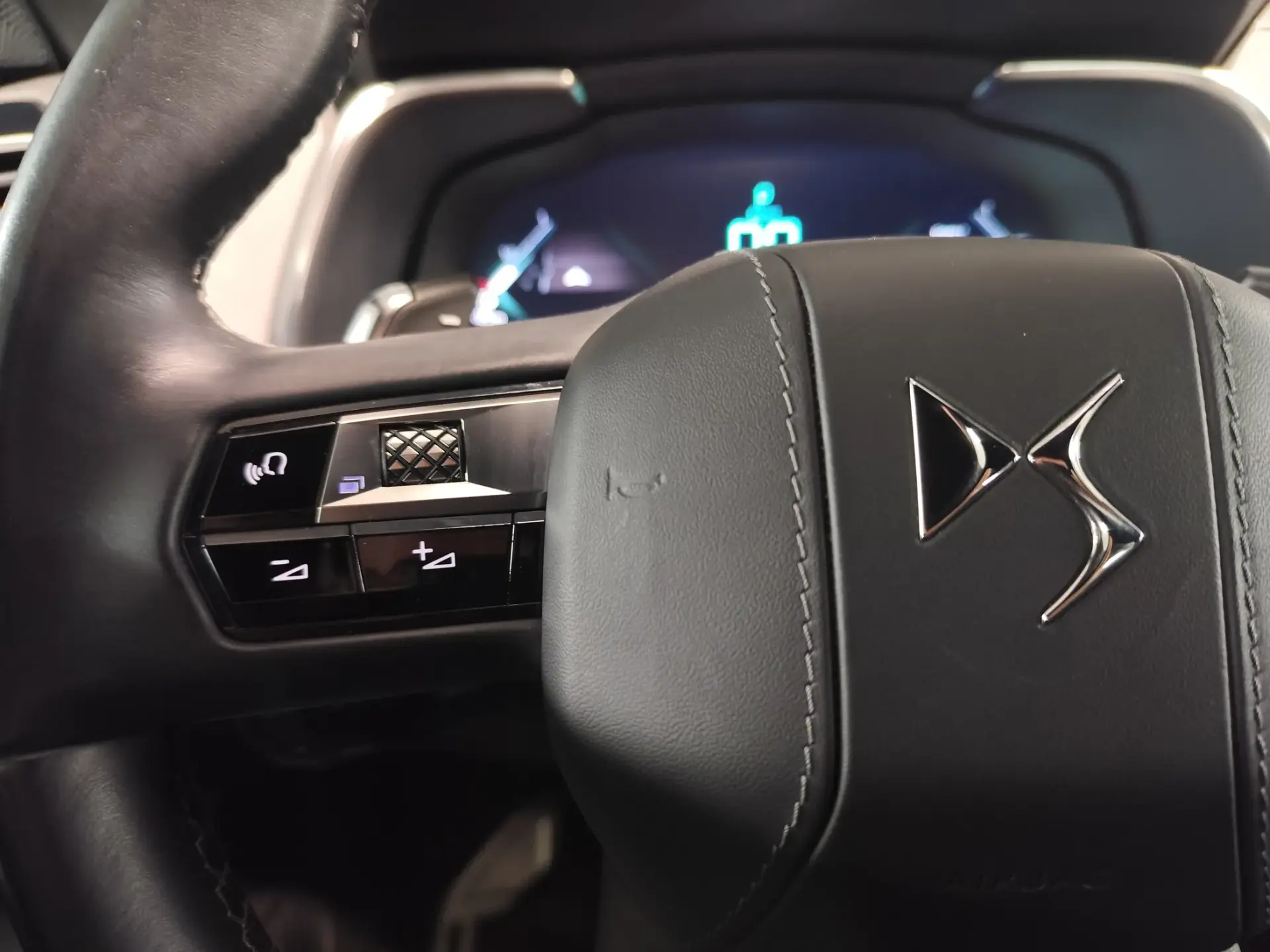 DS DS7 Crossback E-Tense Rivoli EAT8 7