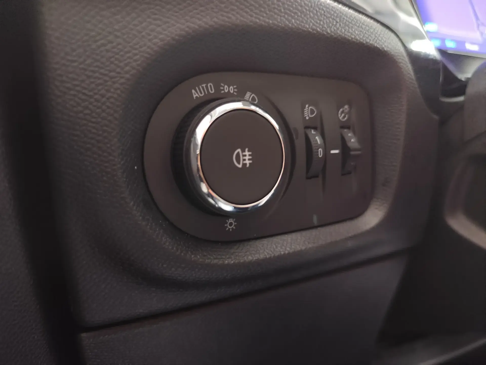 Opel Corsa-e Elegance 14