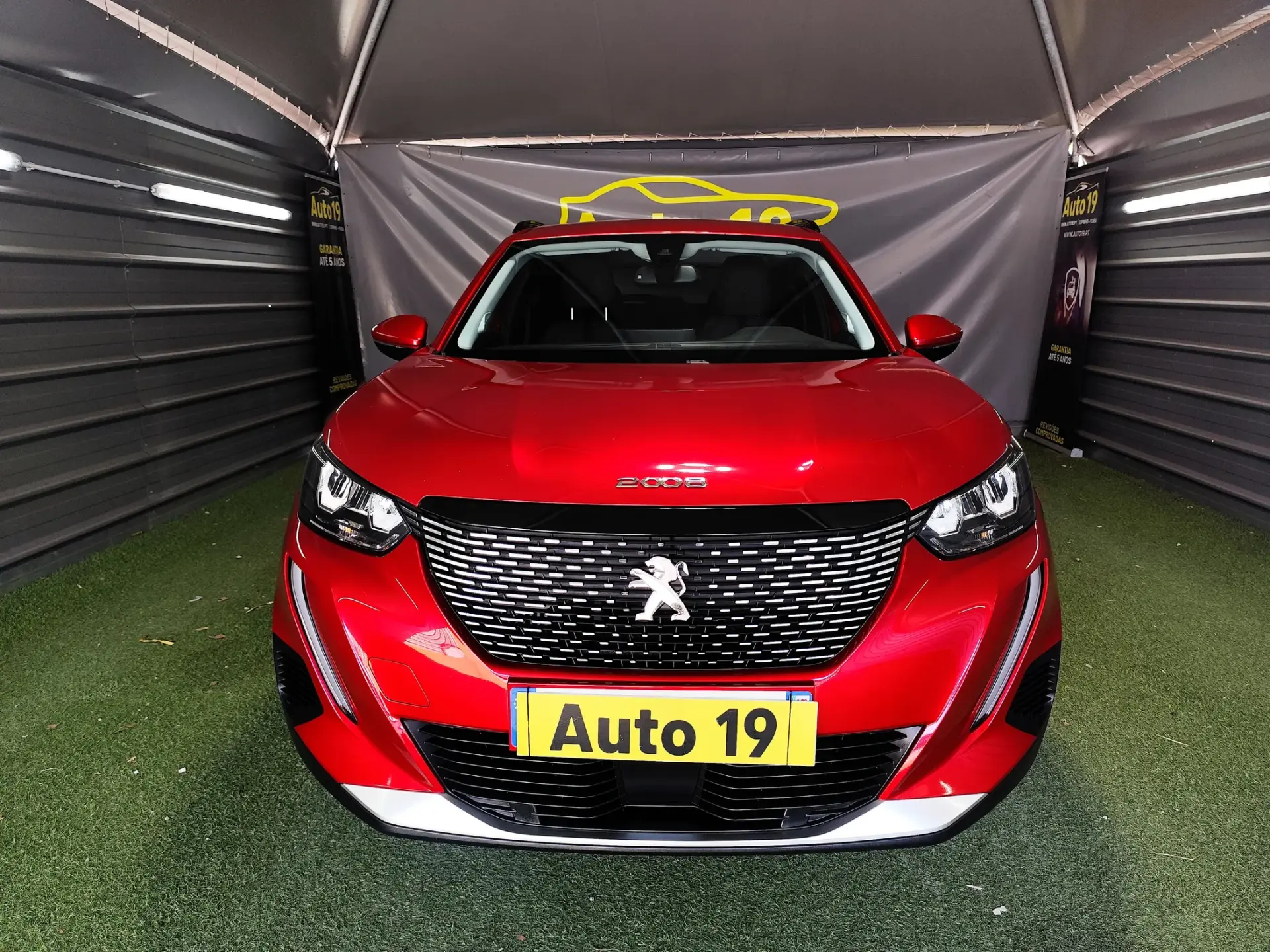 Peugeot 2008 PureTech 100 Allure 2