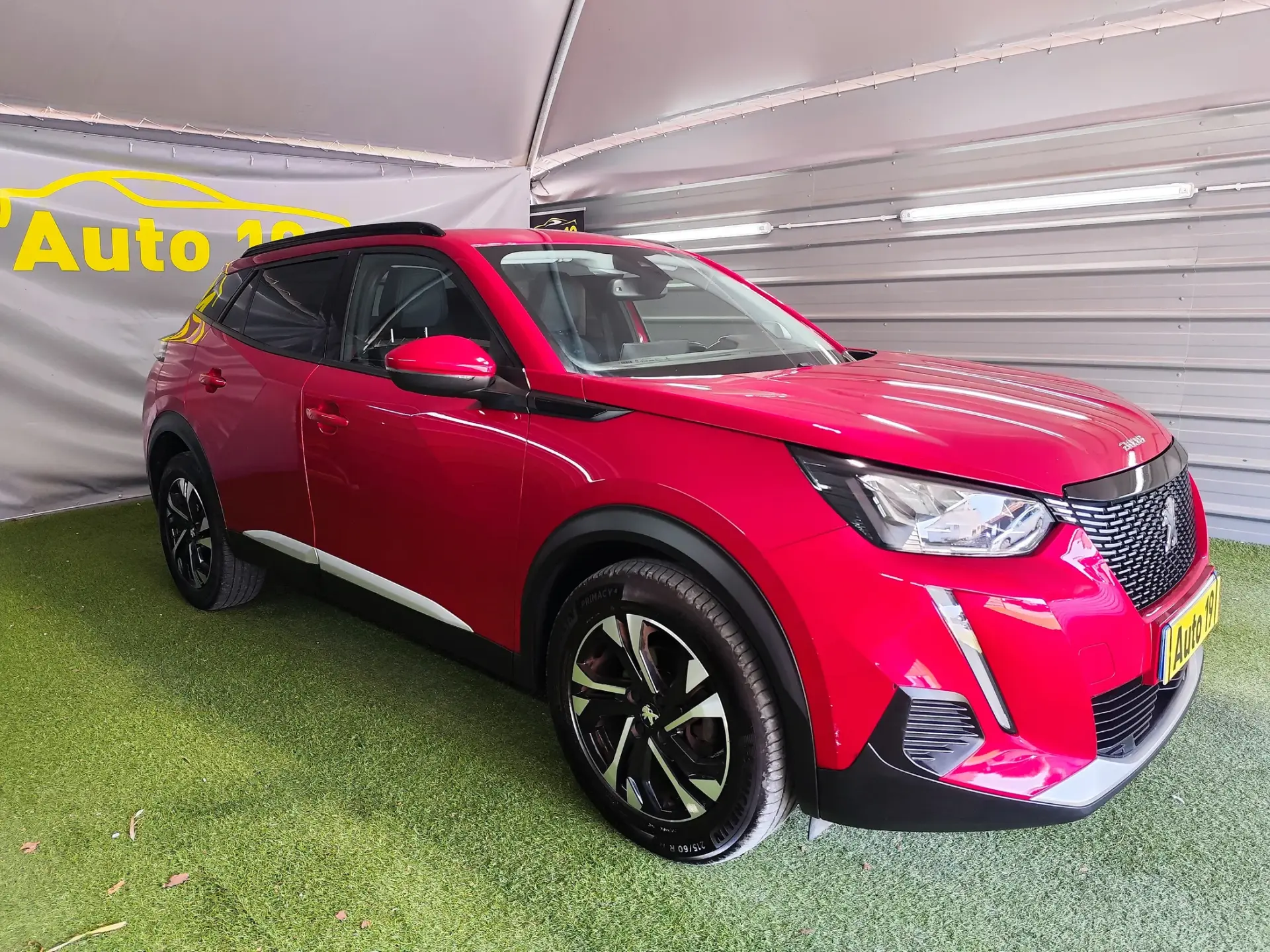 Peugeot 2008 PureTech 100 Allure 3