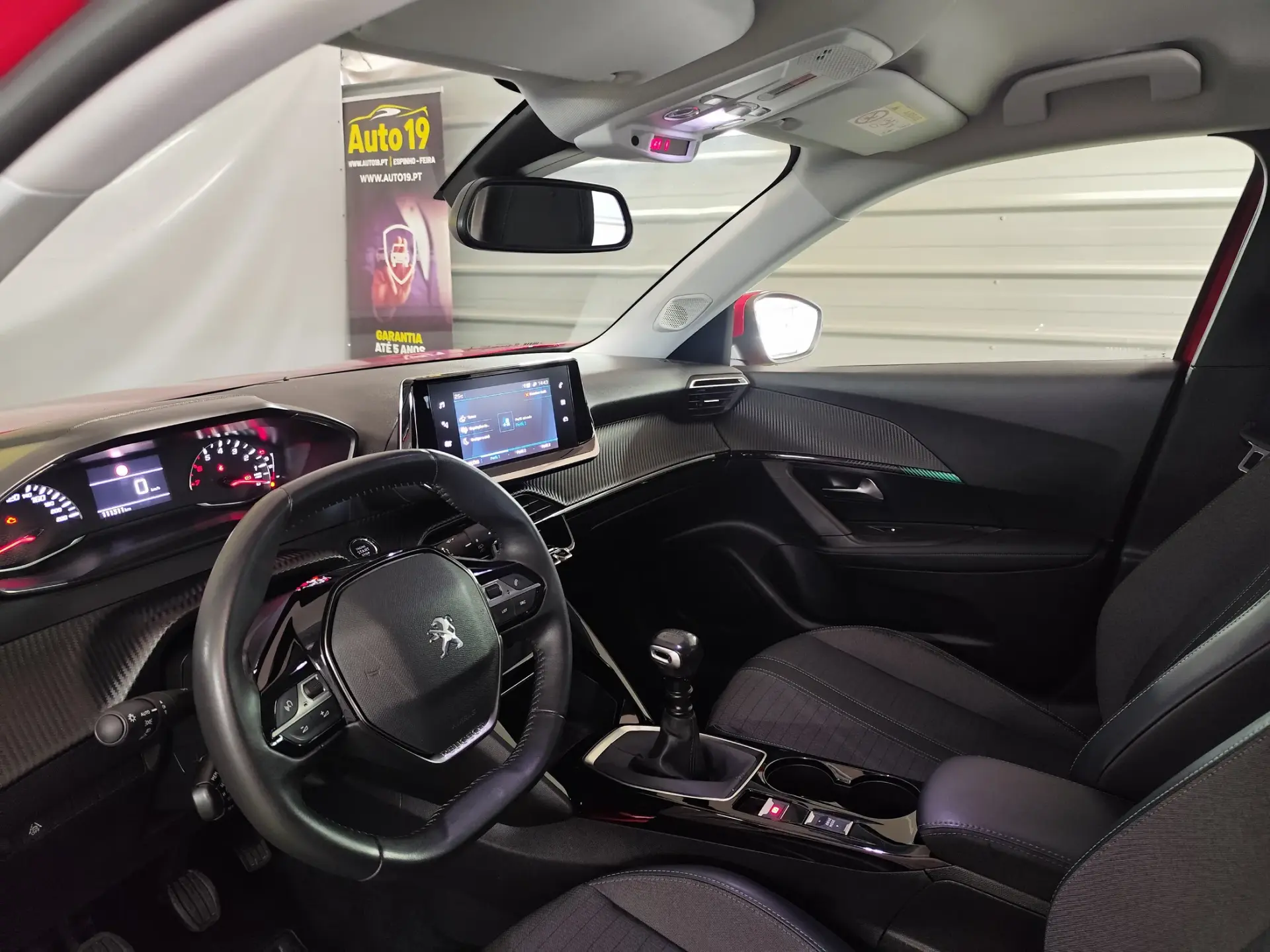 Peugeot 2008 PureTech 100 Allure 22