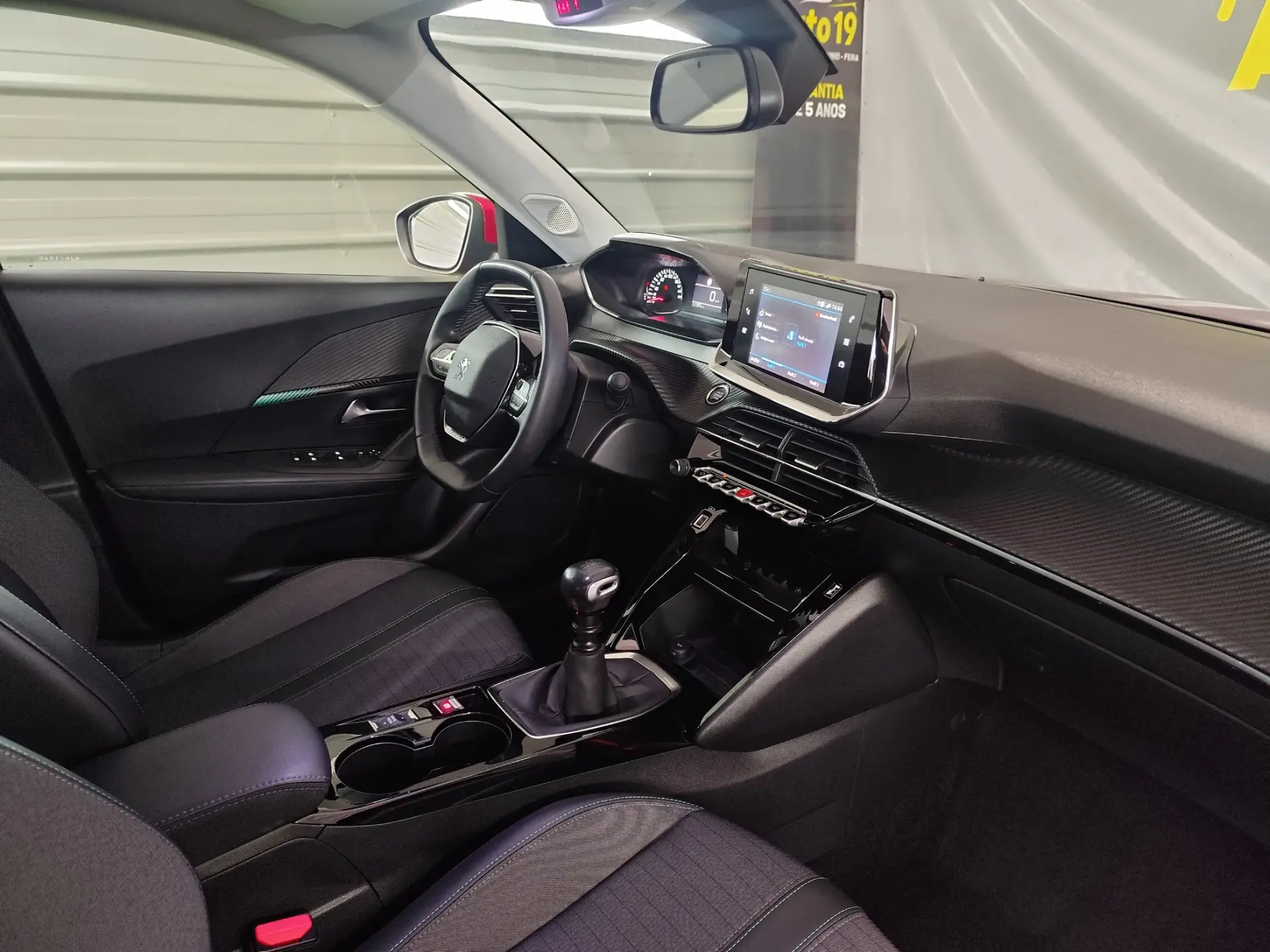 Peugeot 2008 PureTech 100 Allure 23