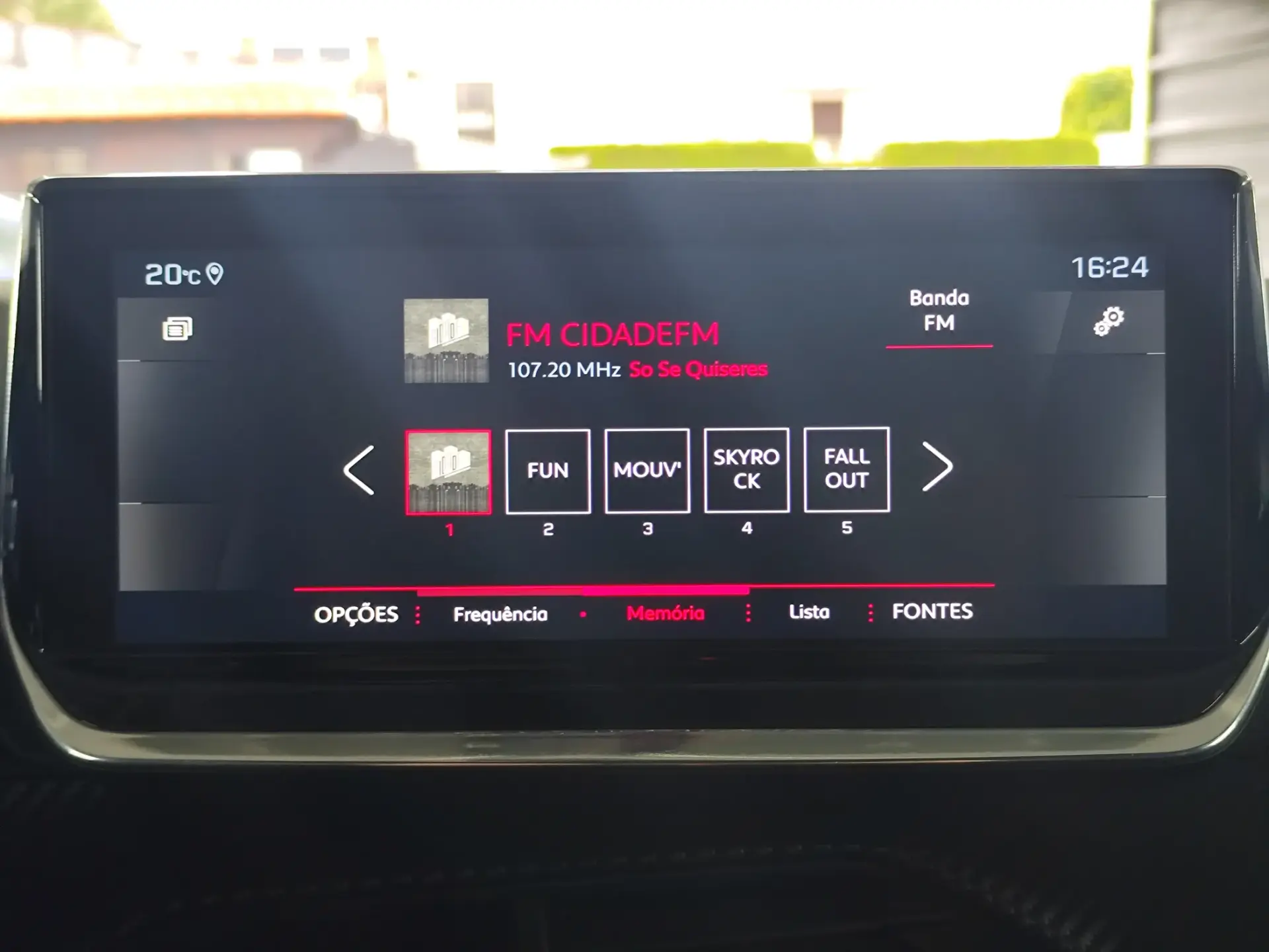 Peugeot 2008 PureTech 100 Stop&Start Allure Pack 17