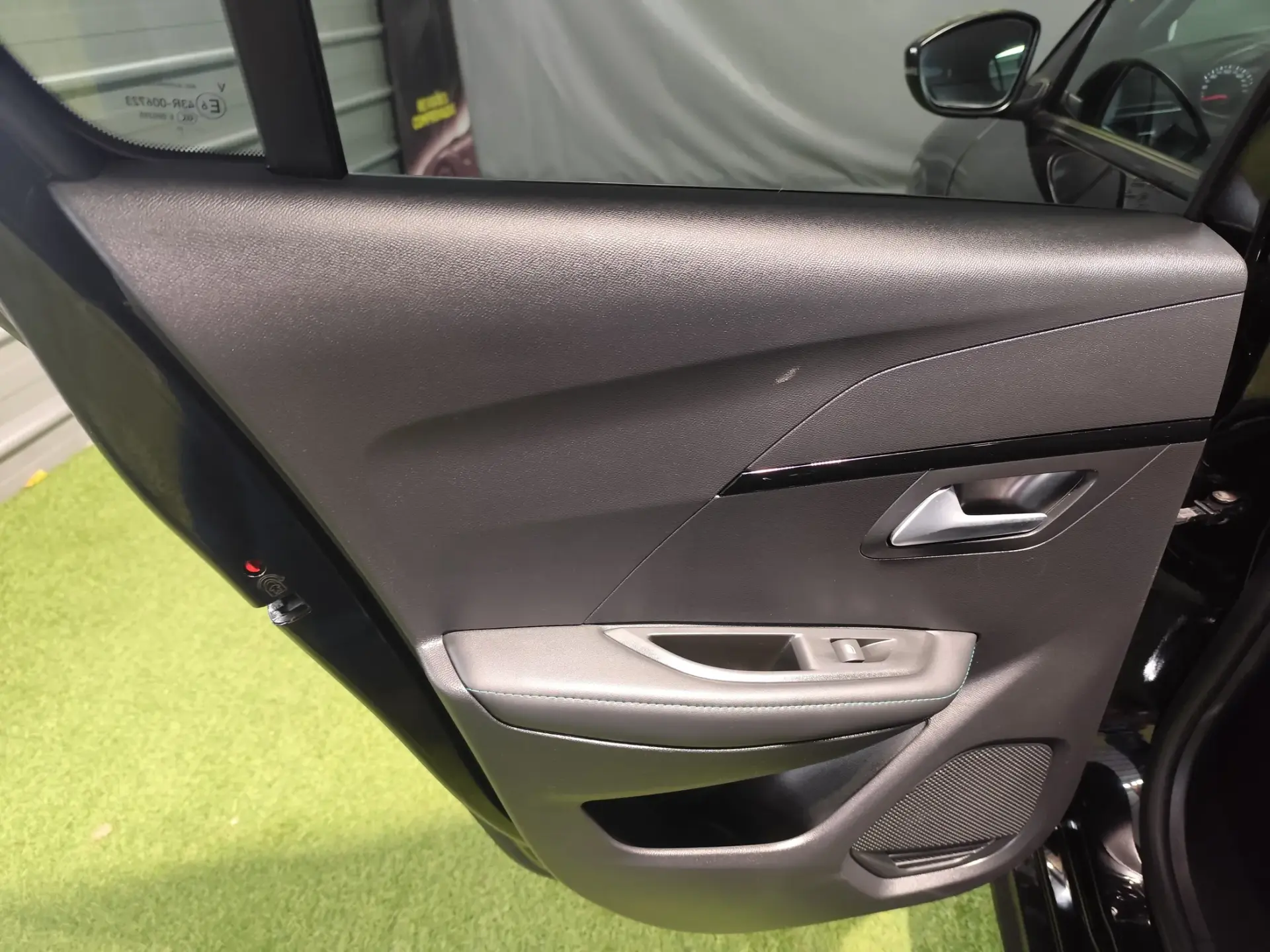 Peugeot 208 1.2 PureTech Allure 34