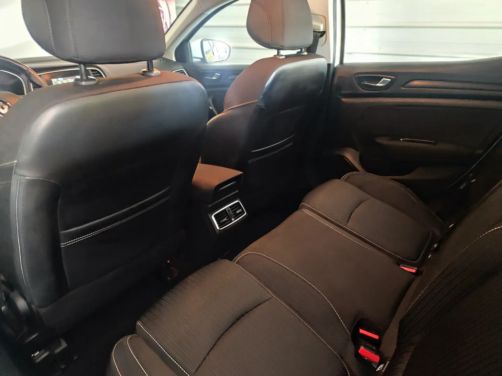 Renault Mégane ENERGY dCi 90 EXPERIENCE 27